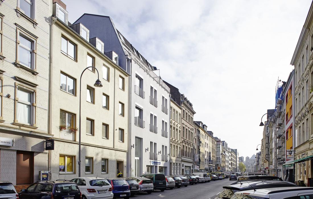Gladbacher Str. 44 50672 Köln
