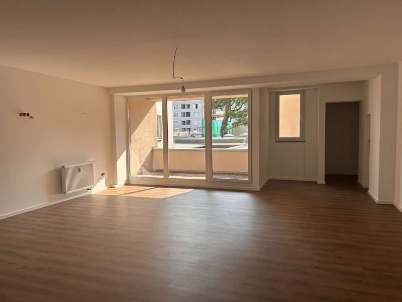 Ausblick Wohnbereich zur Loggia